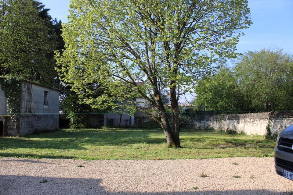 Coliwork Le Saint Romain Dange-Saint-Romain Eksteriør billede
